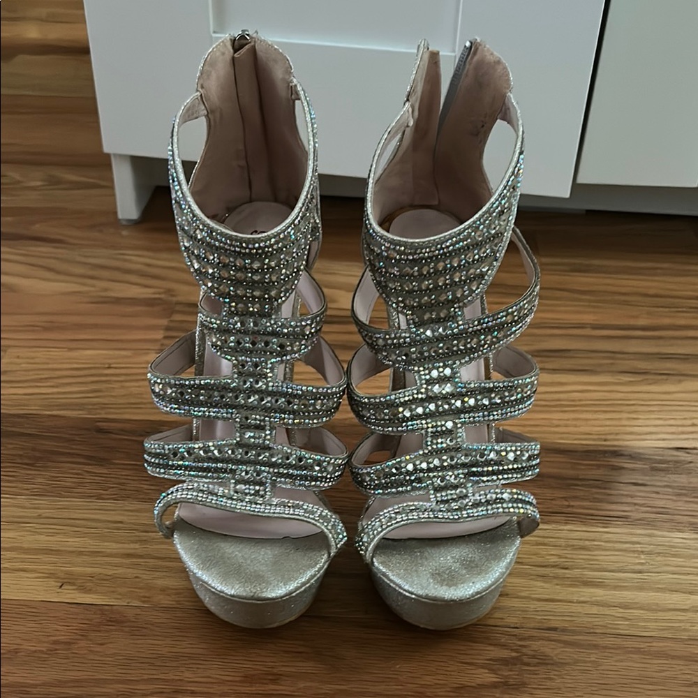 Elegant Silver Strappy Women's Heels